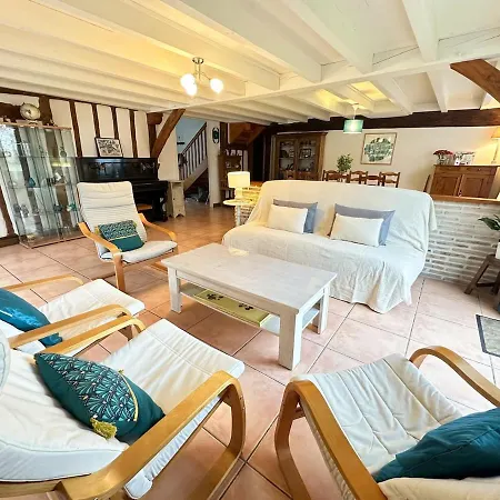 Ferienhaus La Cheneraie Mano
